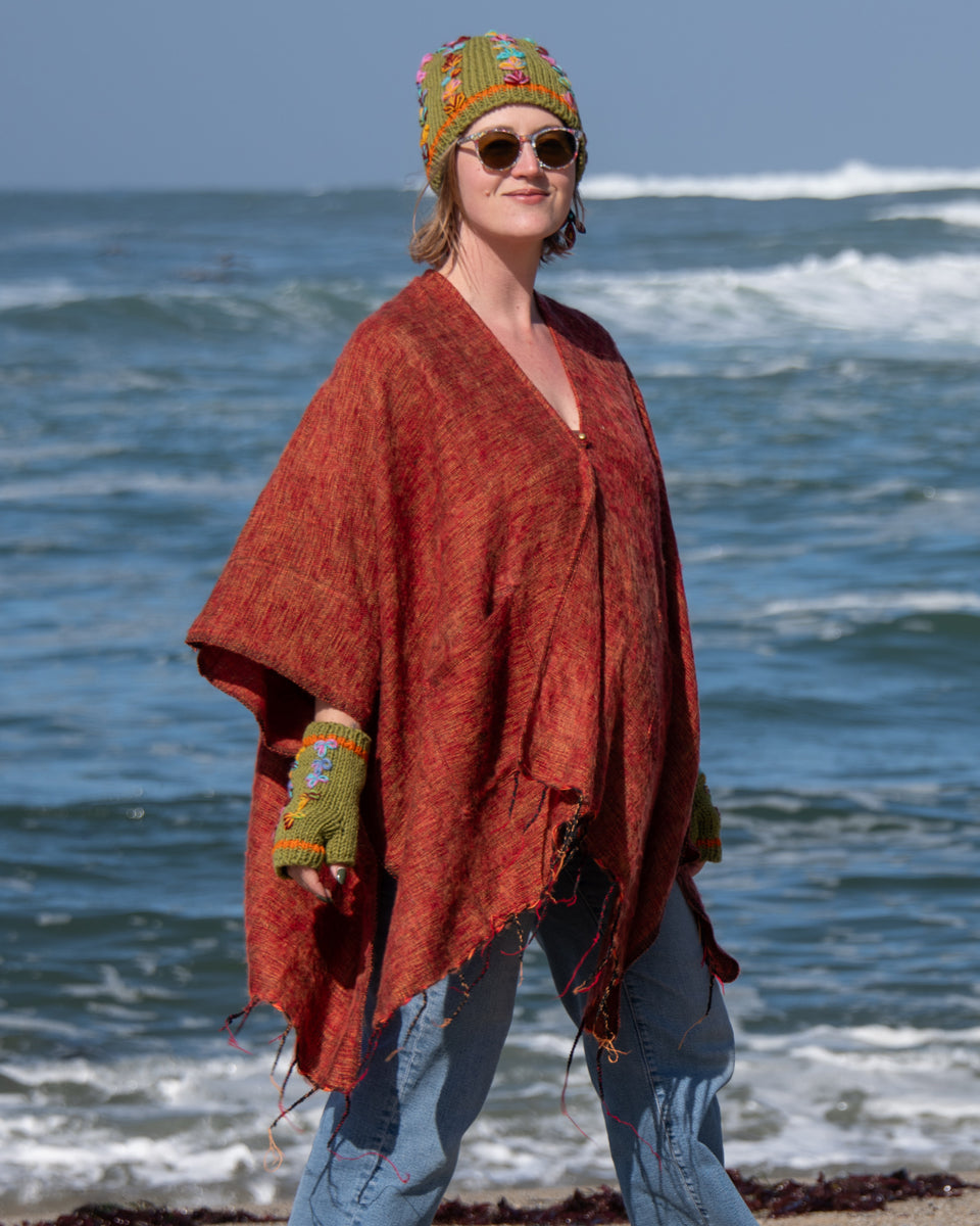 Brushed Woven Ruana in Sangria