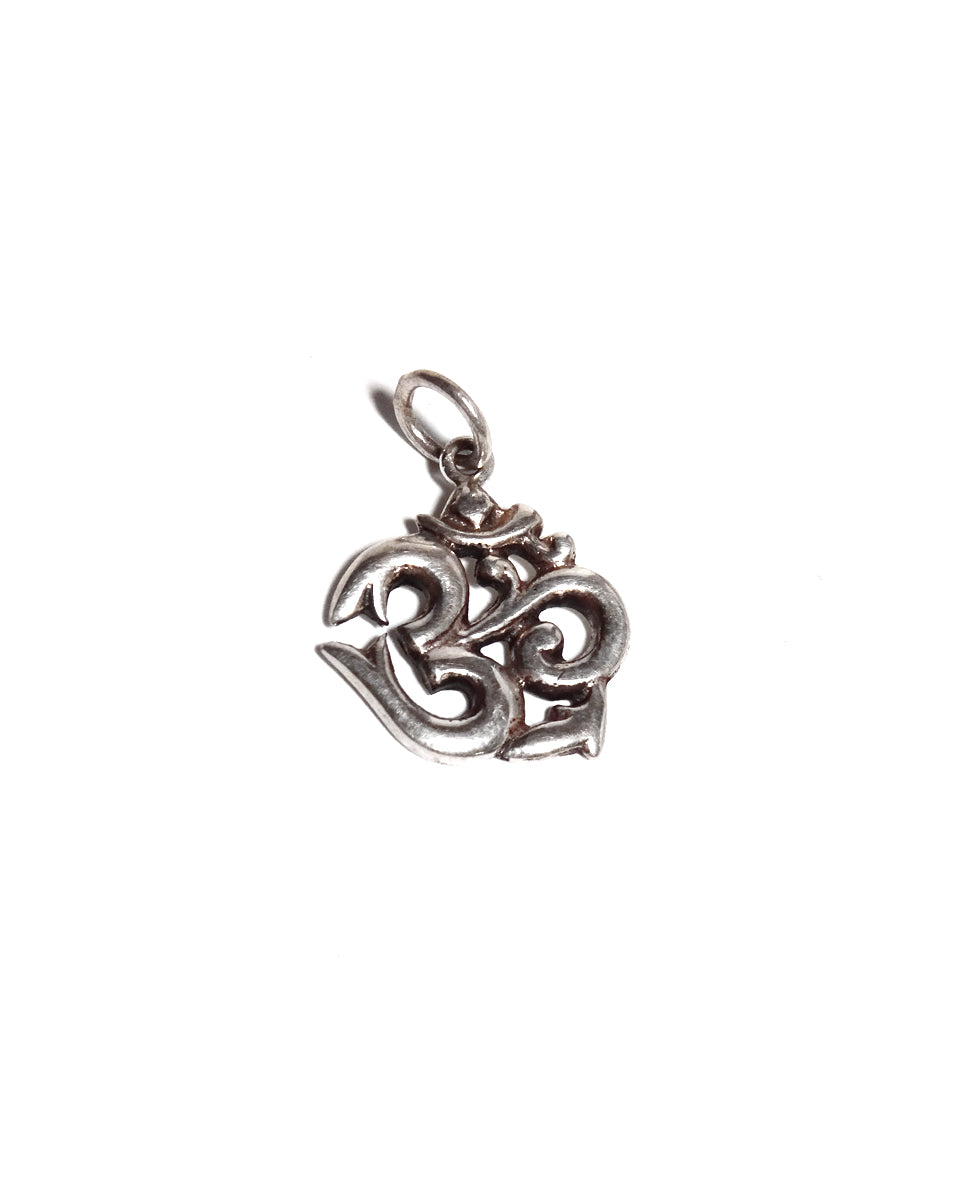 Simple Om Pendant