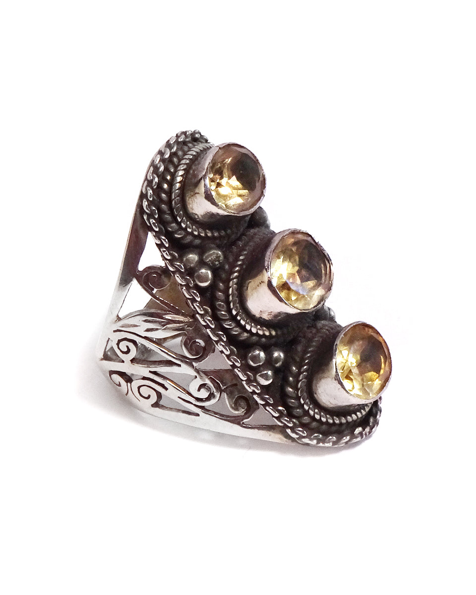 Short Triple Stone Jali Ring