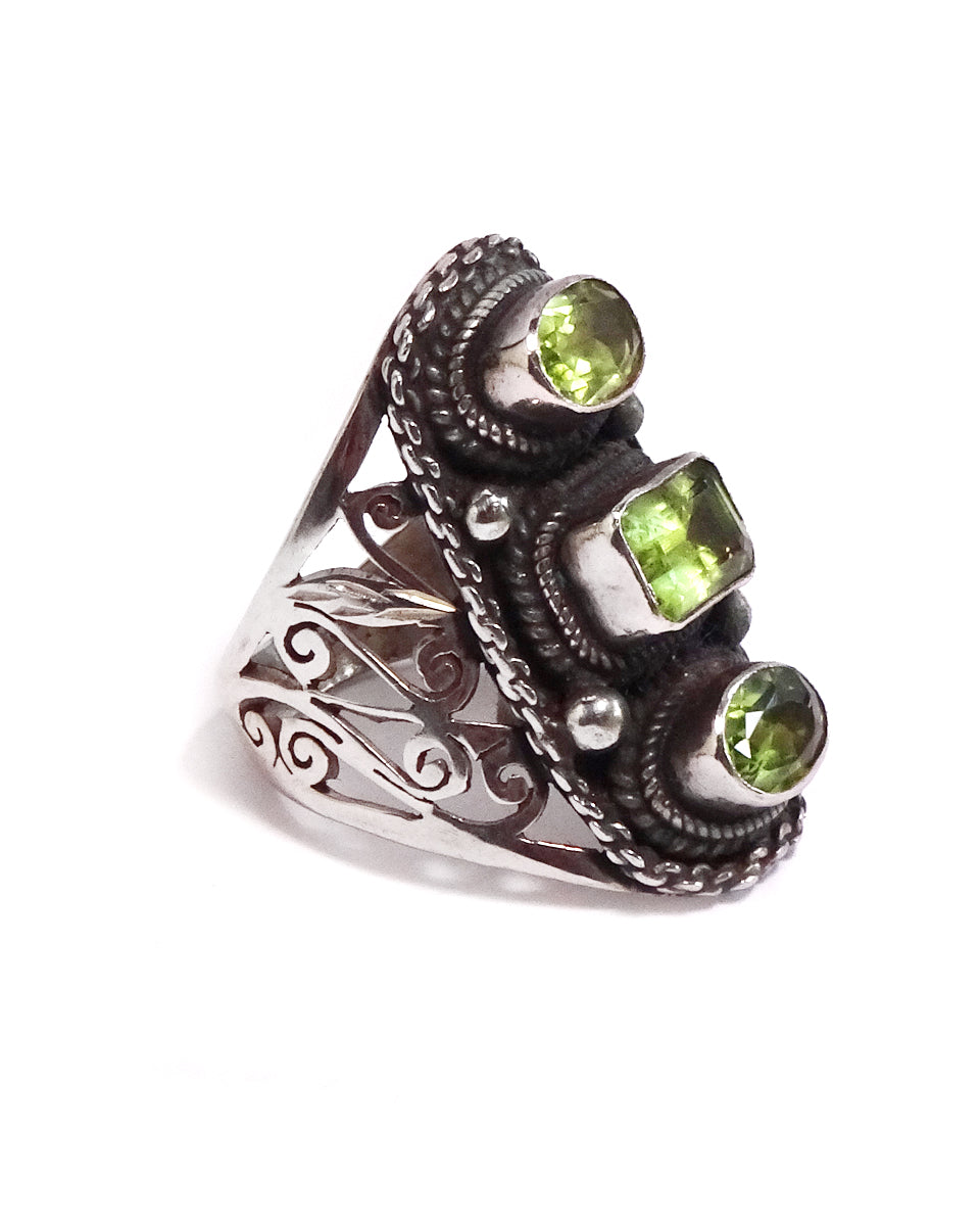 Short Triple Stone Jali Ring