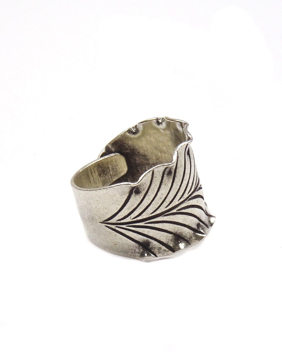 Tribal Leaf Ring