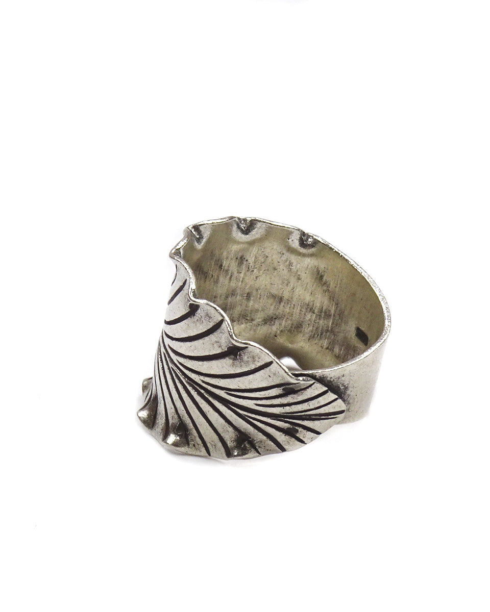 Tribal Leaf Ring
