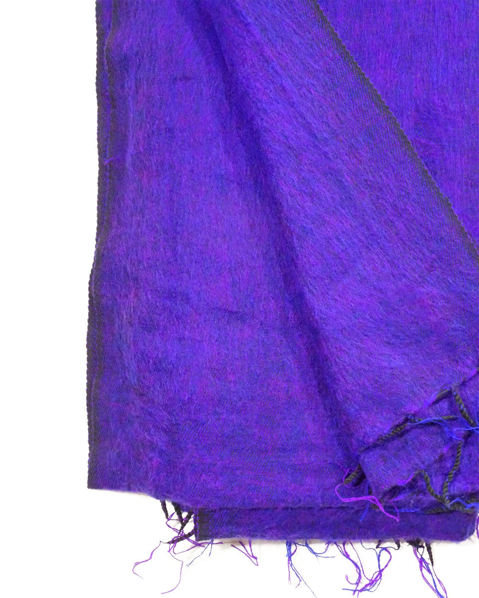 Brushed Woven Blanket in Violet