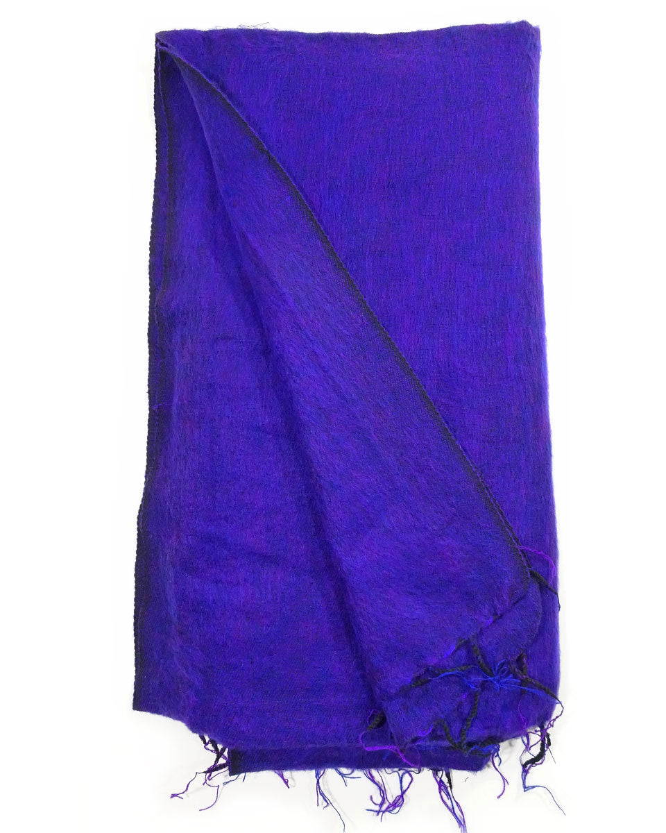 Brushed Woven Blanket in Violet