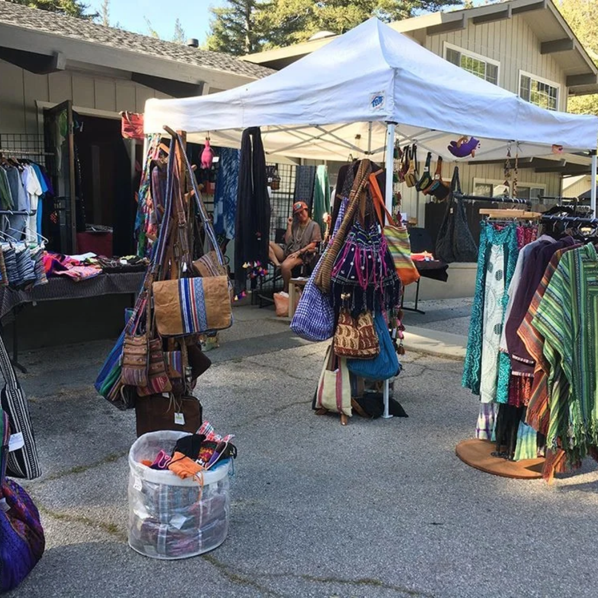 Dec 4th - 5th: Zig Zag Holiday WAREHOUSE SALE