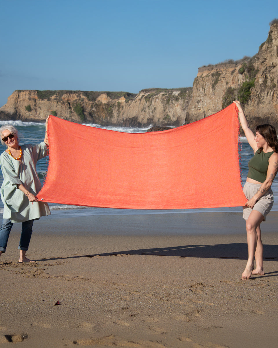 Brushed Woven Blanket in Mango