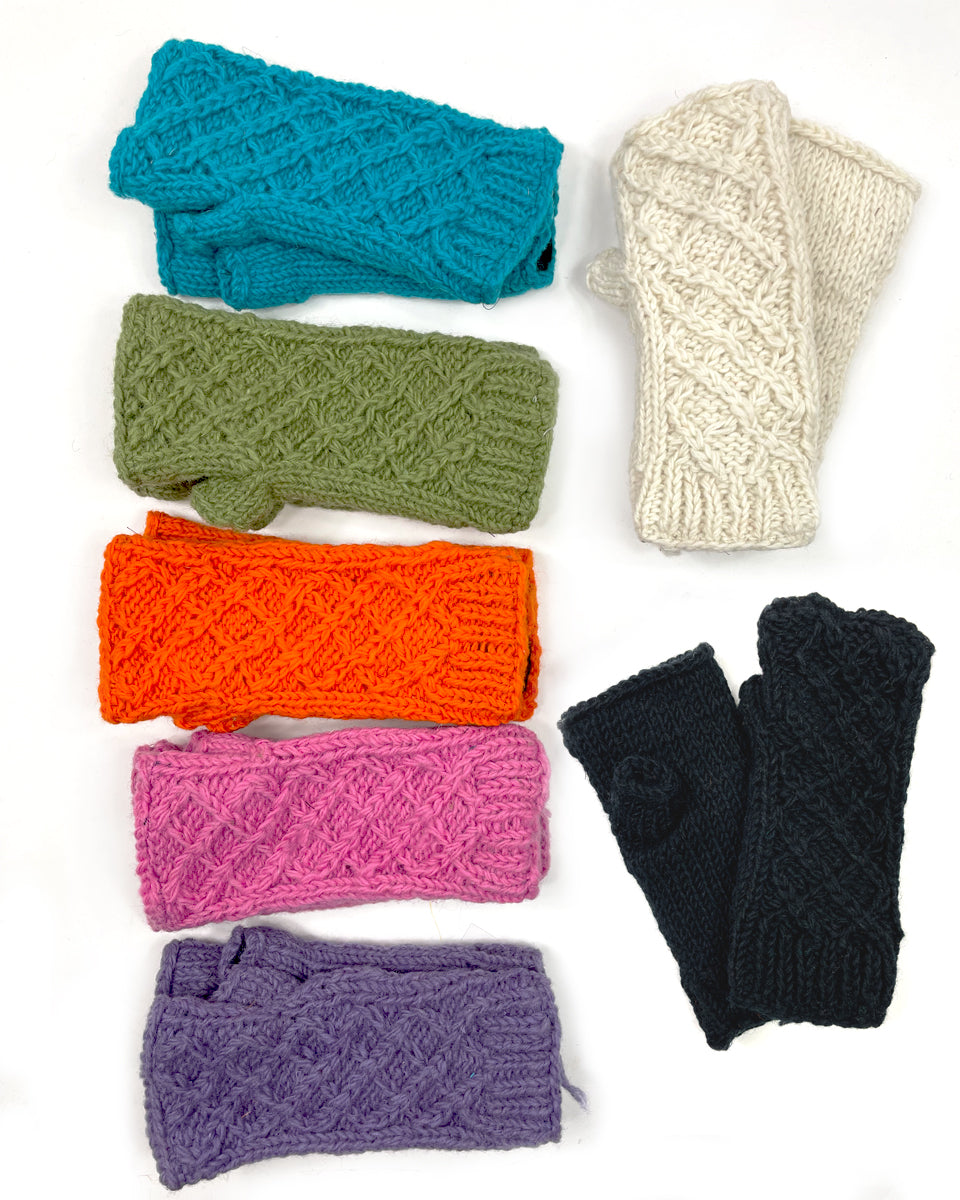 Warm Handmade Gloves from the Himalayas
