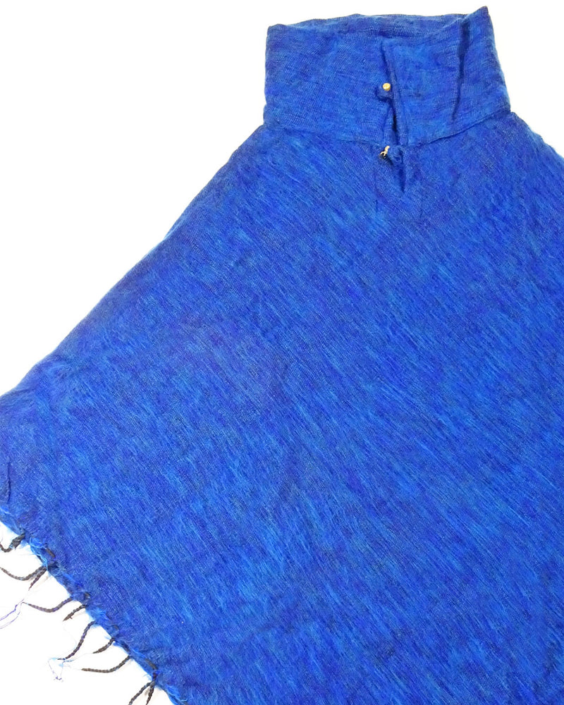 Brushed Woven Poncho in Peacock