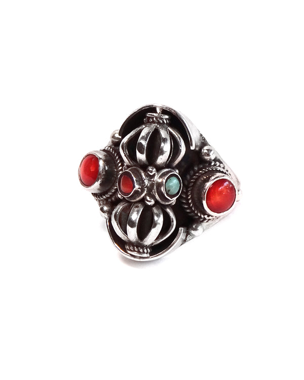 Tibetan Ring with Spinning Dorje