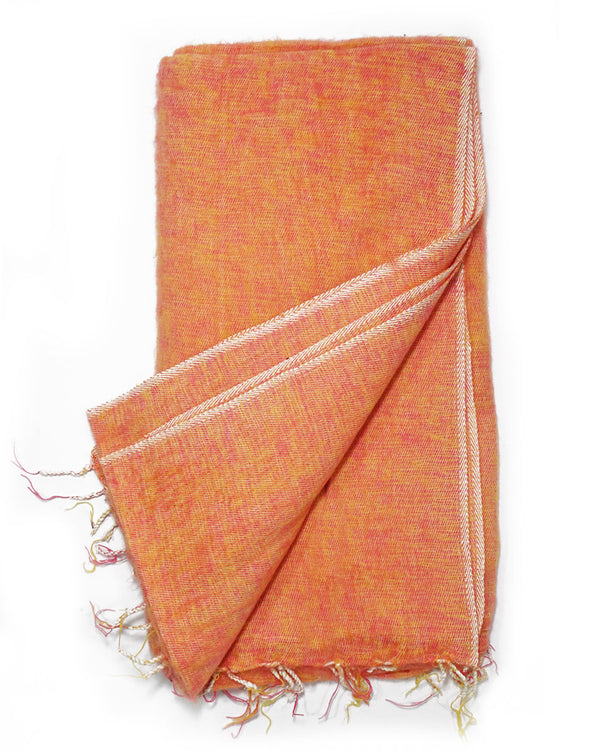 Brushed Woven Blanket in Peach
